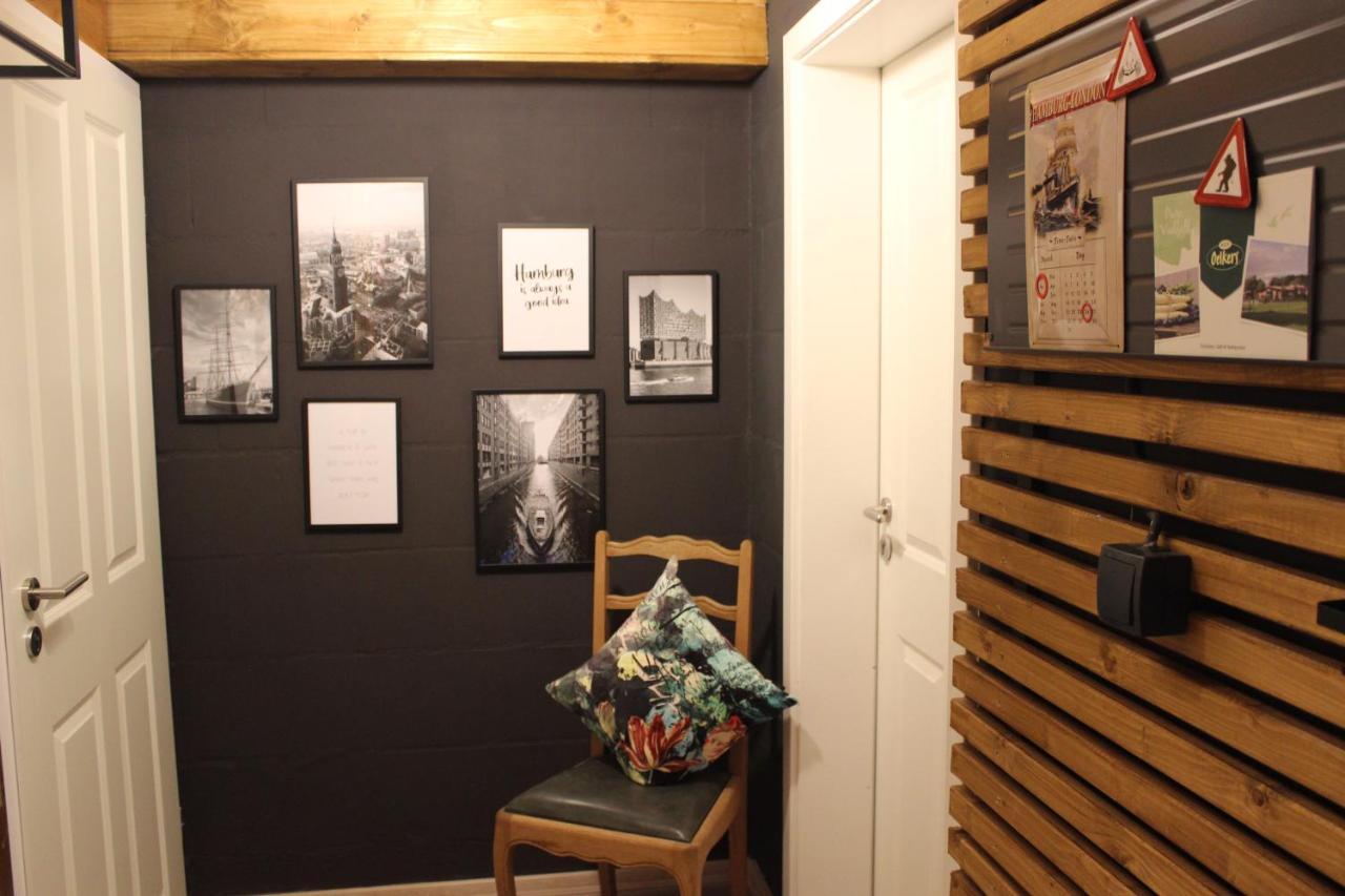 Kleine Souterrain Wohnung Naehe Hamburg 新武尔姆斯托夫 外观 照片