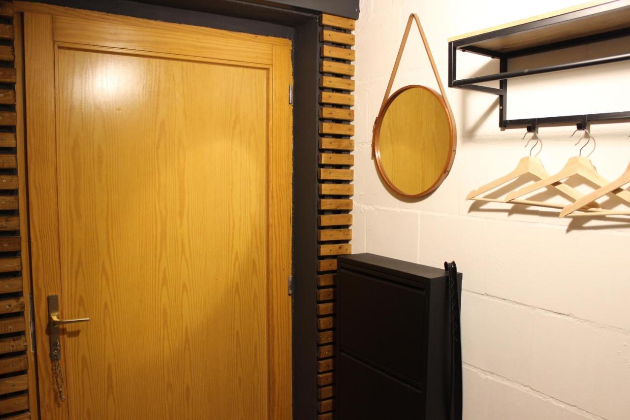 Kleine Souterrain Wohnung Naehe Hamburg 新武尔姆斯托夫 外观 照片