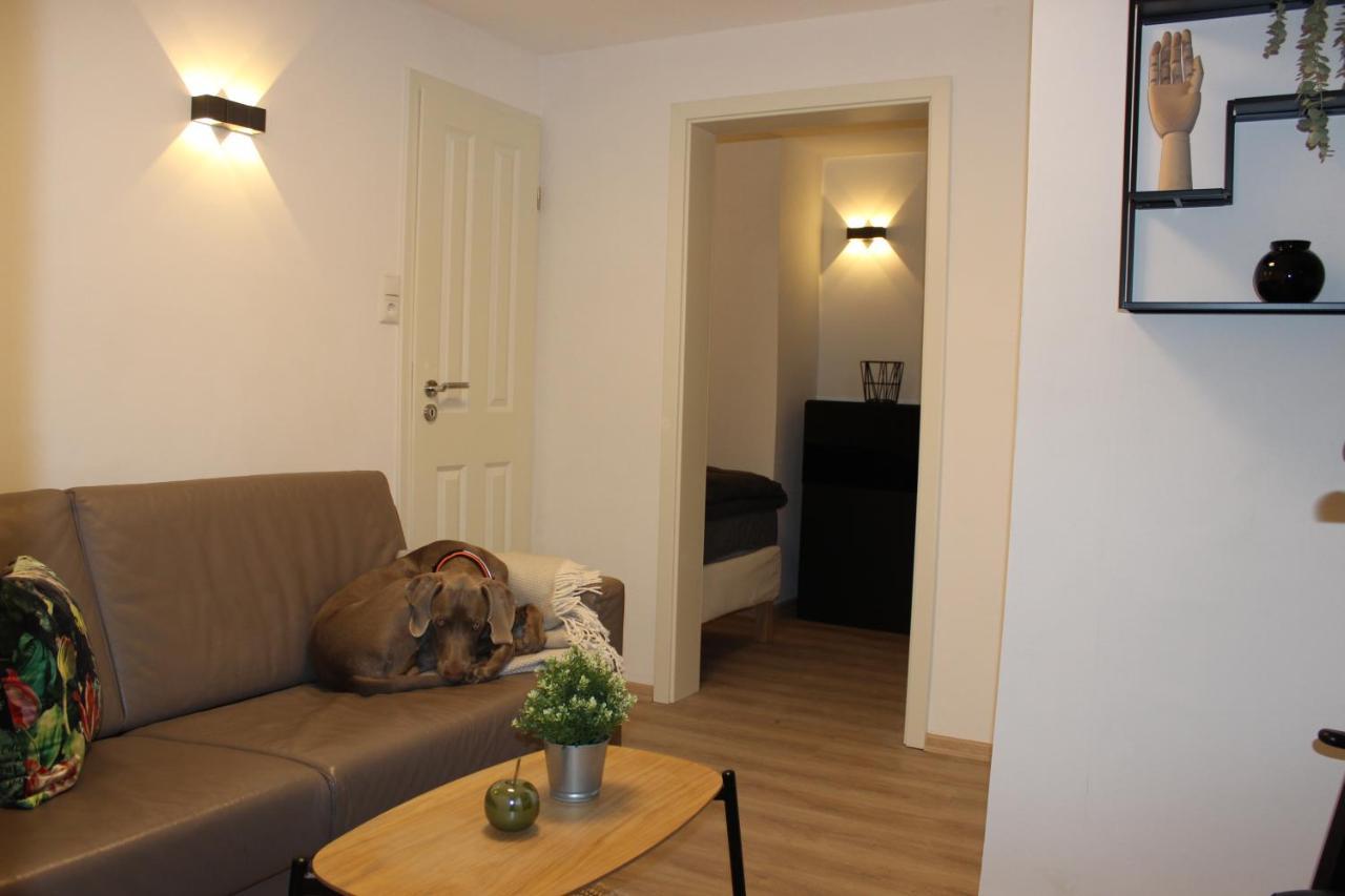 Kleine Souterrain Wohnung Naehe Hamburg 新武尔姆斯托夫 外观 照片
