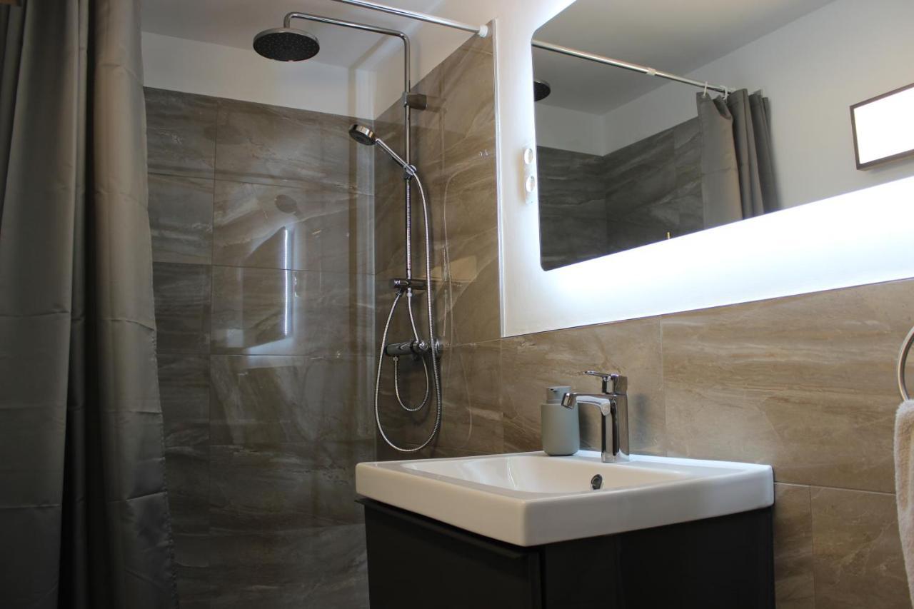 Kleine Souterrain Wohnung Naehe Hamburg 新武尔姆斯托夫 外观 照片